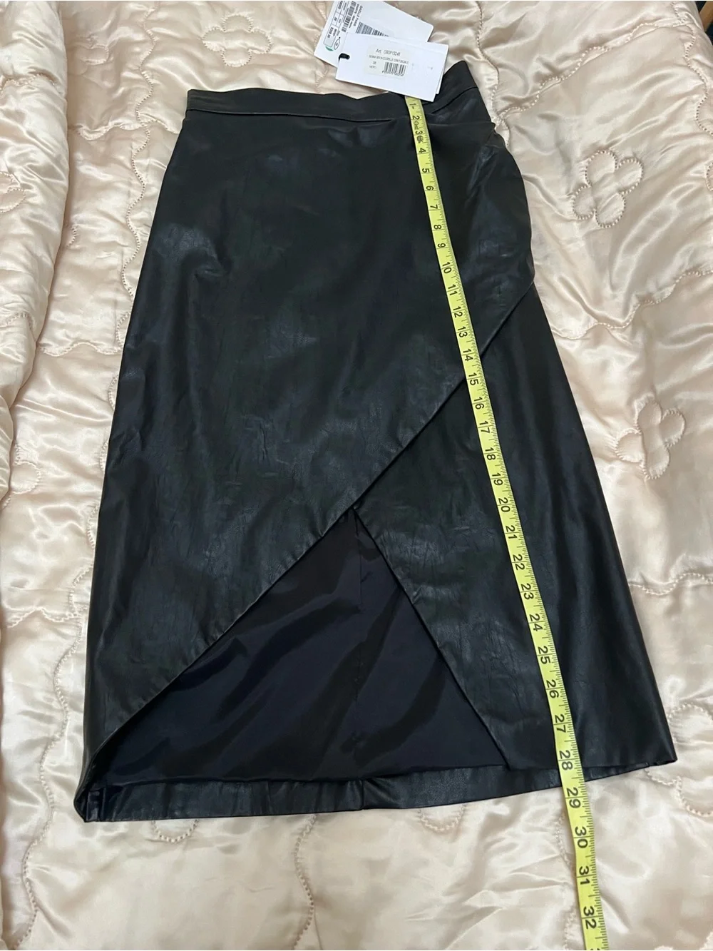 Gaelle Paris sleek asymmetrical